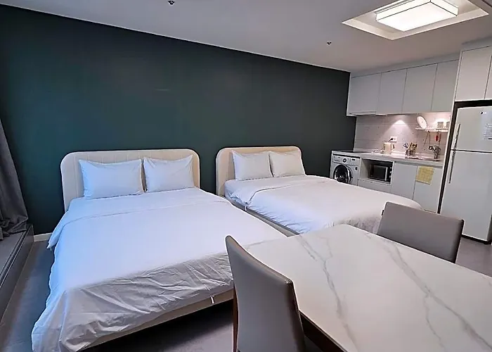 Sh 酒店