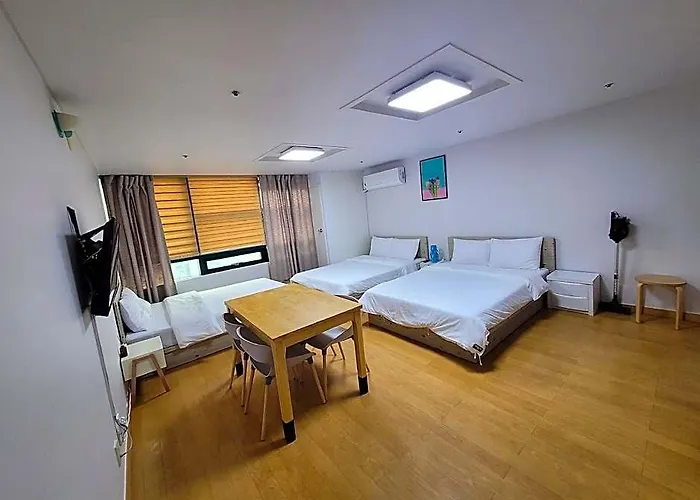 Sh Hotel